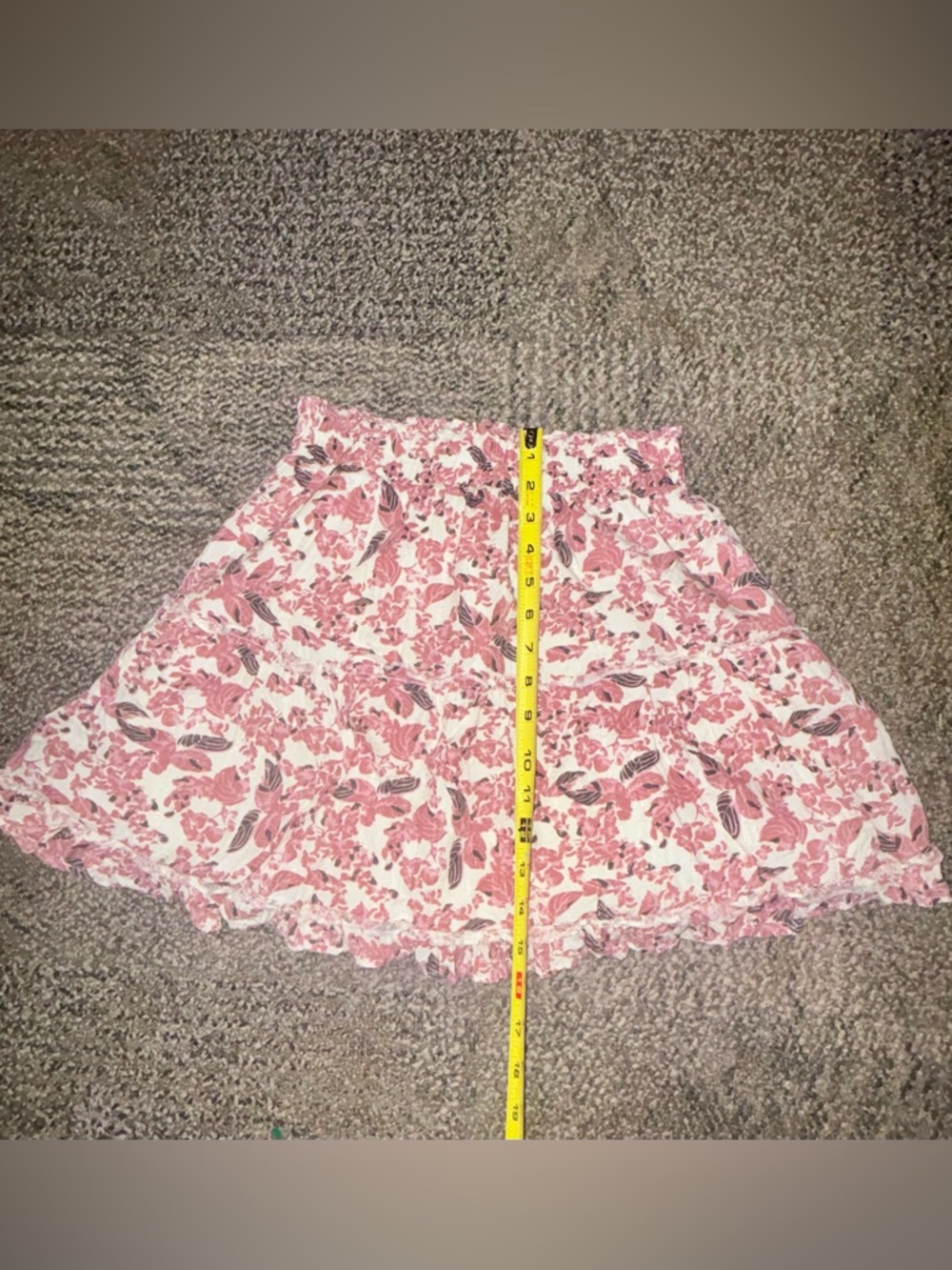 Bishop + Young Ruffled Pink Floral Skirt Small Anthropologie. EUC. - Picture 2 of 6